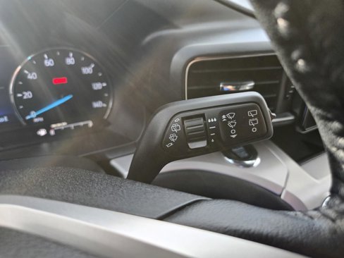 Used 2023 Ford Explorer XLT w/ Equipment Group 202A image 18