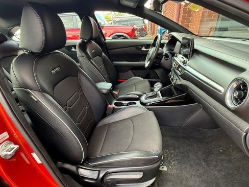 Used 2020 Kia Forte GT-Line image 18