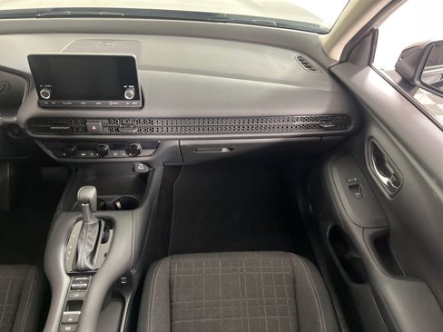 Certified 2025 Honda HR-V LX image 13
