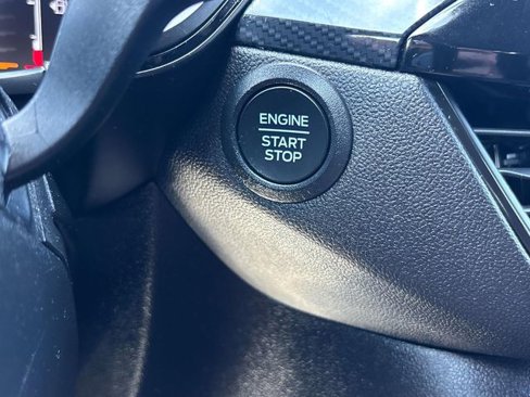 Used 2024 Ford Escape ST-Line image 26