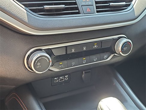 Used 2020 Nissan Altima 2.5 SR image 23