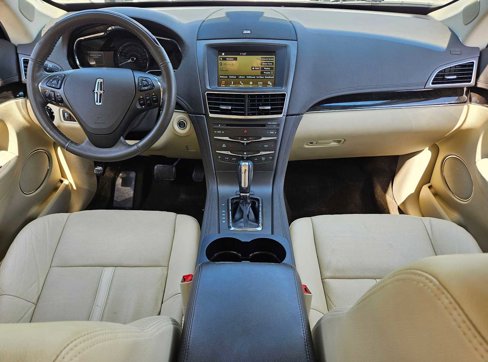 Used 2016 Lincoln MKT AWD w/ Equipment Group 201A image 14