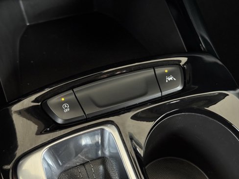Used 2024 Chevrolet Trax LT image 32