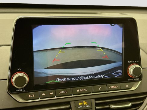 Used 2024 Nissan Altima 2.5 SV image 22