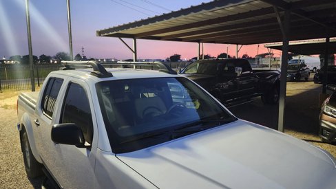 Used 2019 Nissan Frontier SV image 13