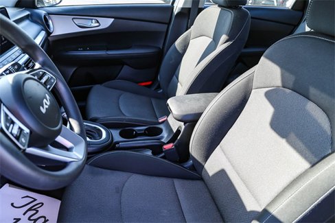 Used 2024 Kia Forte LXS image 16