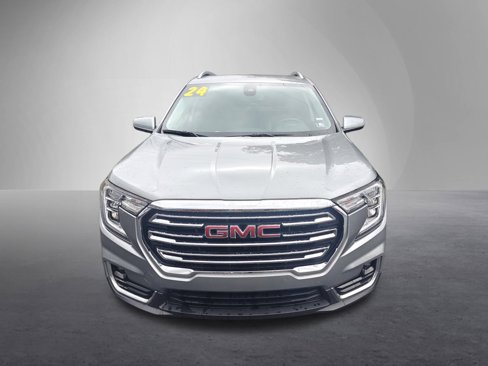 Used 2024 GMC Terrain SLT image 10
