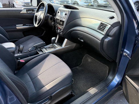 Used 2011 Subaru Forester 2.5X Premium w/ All-Weather Pkg image 88