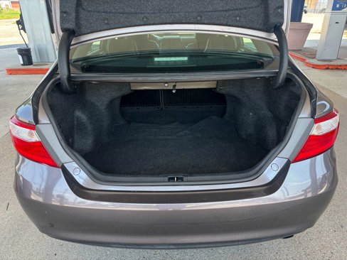 Used 2017 Toyota Camry XLE image 15