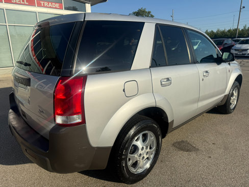 Used 2004 Saturn Vue 2WD V6 image 7
