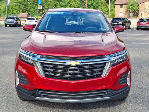 Used 2023 Chevrolet Equinox LT image 2