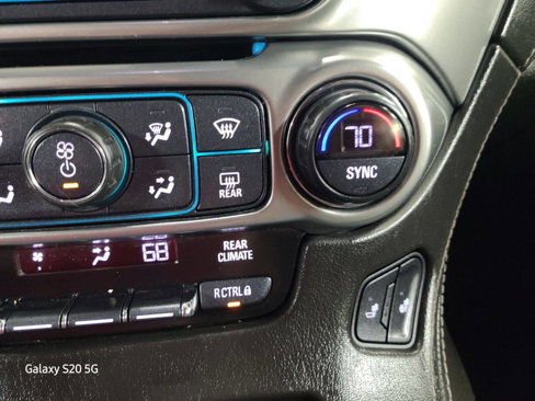 Used 2019 Chevrolet Tahoe LT image 46