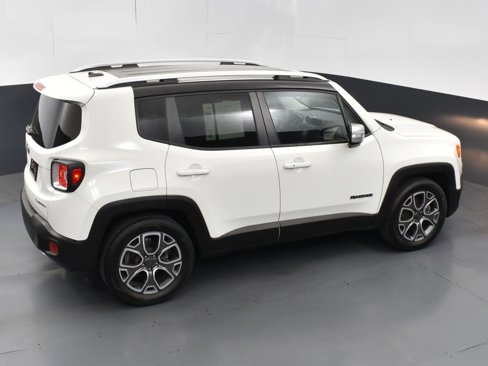 Used 2017 Jeep Renegade Limited image 50