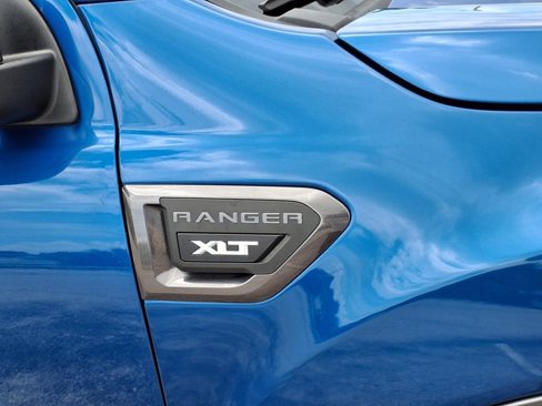 Used 2020 Ford Ranger XLT w/ XLT Sport Appearance Package image 11
