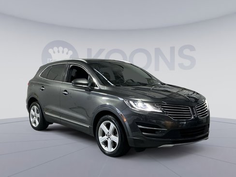 Used 2017 Lincoln MKC Premiere image 18