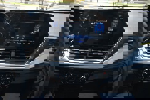 New 2025 Chevrolet Trax LT image 26