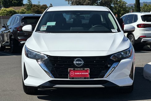 New 2025 Nissan Sentra SV w/ Trunk Package image 9