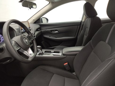 Used 2023 Nissan Sentra SV image 17