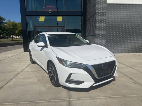 Used 2022 Nissan Sentra SV image 3