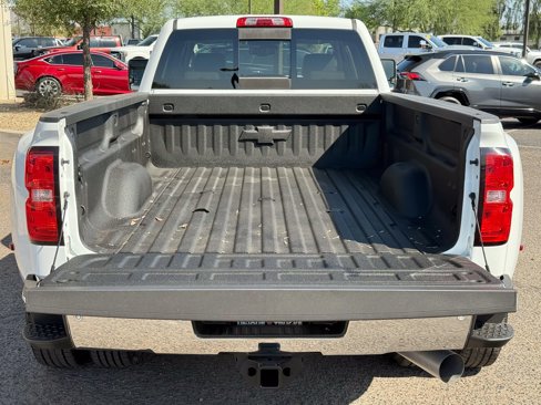 Used 2018 Chevrolet Silverado 3500 LTZ w/ Duramax Plus Package image 7