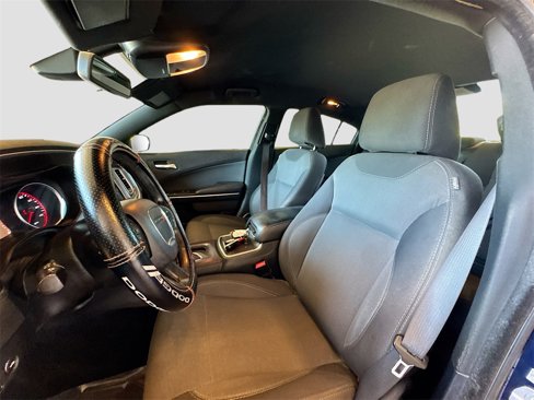 Used 2015 Dodge Charger SE w/ Popular Equipment Group image 17
