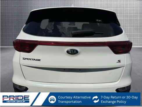 Used 2020 Kia Sportage S image 5