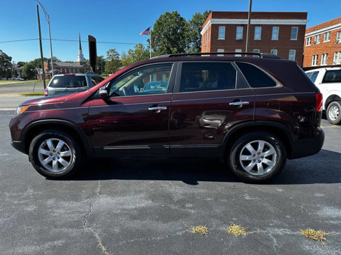 Used 2013 Kia Sorento LX w/ Convenience Pkg image 4