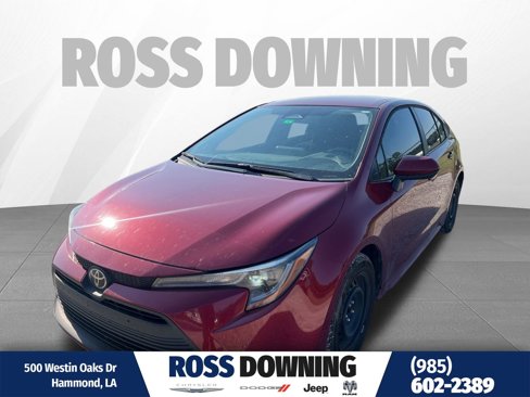 Used 2024 Toyota Corolla LE image 1