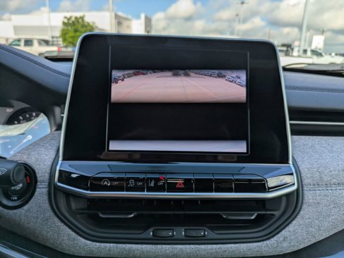 New 2025 Jeep Compass Latitude image 21