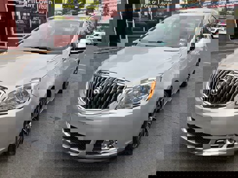 Used 2016 Buick Verano Sport Touring image 3