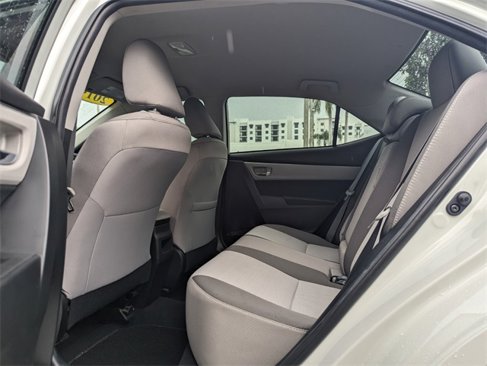 Used 2019 Toyota Corolla L image 7