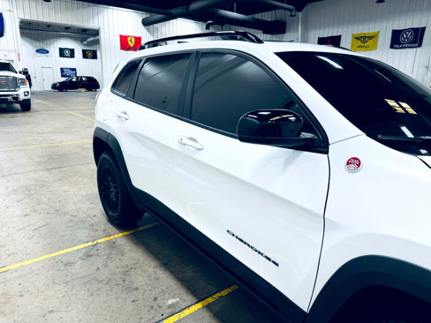 Used 2022 Jeep Cherokee Trailhawk w/ Sun, Sound & Nav Group image 20