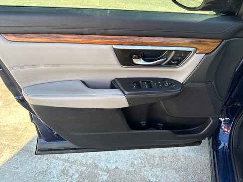 Used 2020 Honda CR-V EX-L image 11