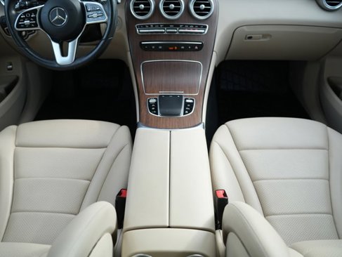 Certified 2022 Mercedes-Benz GLC 300 4MATIC w/ Premium Package Lite image 30
