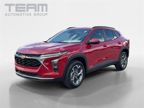 New 2026 Chevrolet Trax LT w/ Driver Confidence Package image 3