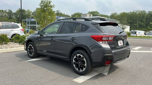 Certified 2021 Subaru Crosstrek 2.0i Premium w/ Moonroof Package image 5