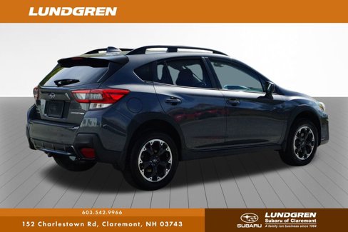 Used 2021 Subaru Crosstrek 2.0i Premium image 3