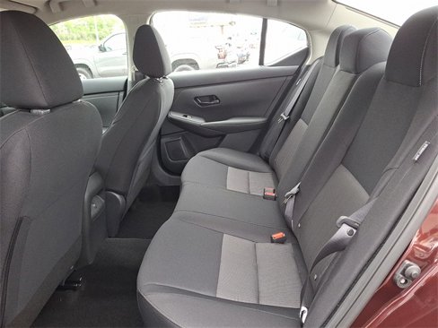 New 2025 Nissan Sentra SV image 9
