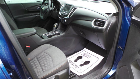 Used 2023 Chevrolet Equinox LT image 5