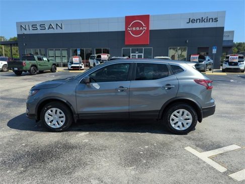 Certified 2020 Nissan Rogue Sport S image 9