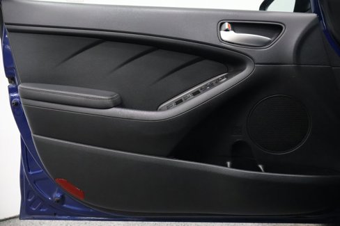 Used 2018 Kia Forte LX w/ LX Rear Camera Package image 12