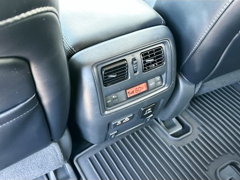 Certified 2020 Nissan Pathfinder SL image 25