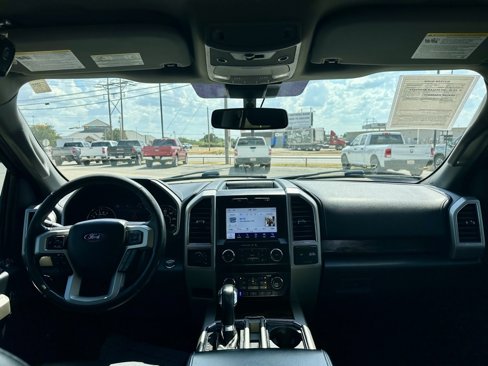 Used 2019 Ford F150 Lariat image 15