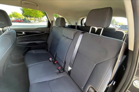 Used 2017 Kia Sorento LX w/ LX V6 Convenience Package image 21