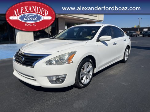 Used 2015 Nissan Altima 2.5 SV image 1