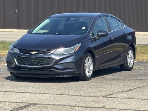 Used 2016 Chevrolet Cruze LT w/ Convenience Package image 1