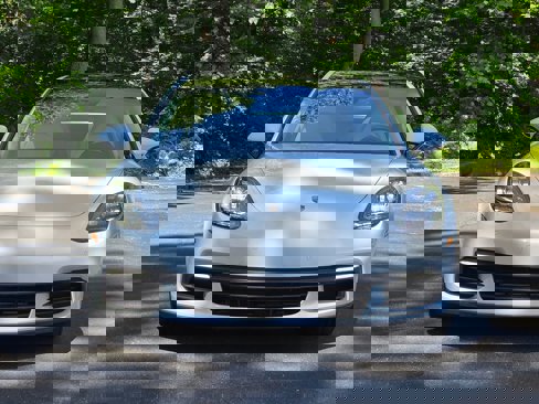 Used 2018 Porsche Panamera 4 image 9