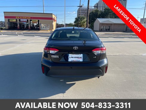Used 2023 Toyota Corolla LE image 7