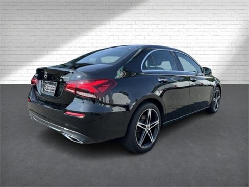 Used 2019 Mercedes-Benz A 220 4MATIC image 5