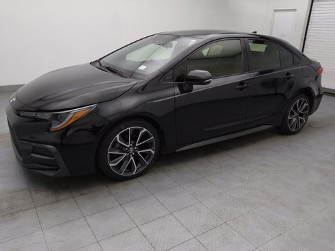 Used 2021 Toyota Corolla SE image 2